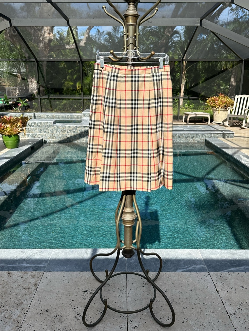 Burberry Nova Check Skirt - Wool - 28” Waist VINTAGE RARE SM / Size 6 EXCELLENT - Picture 13 of 13